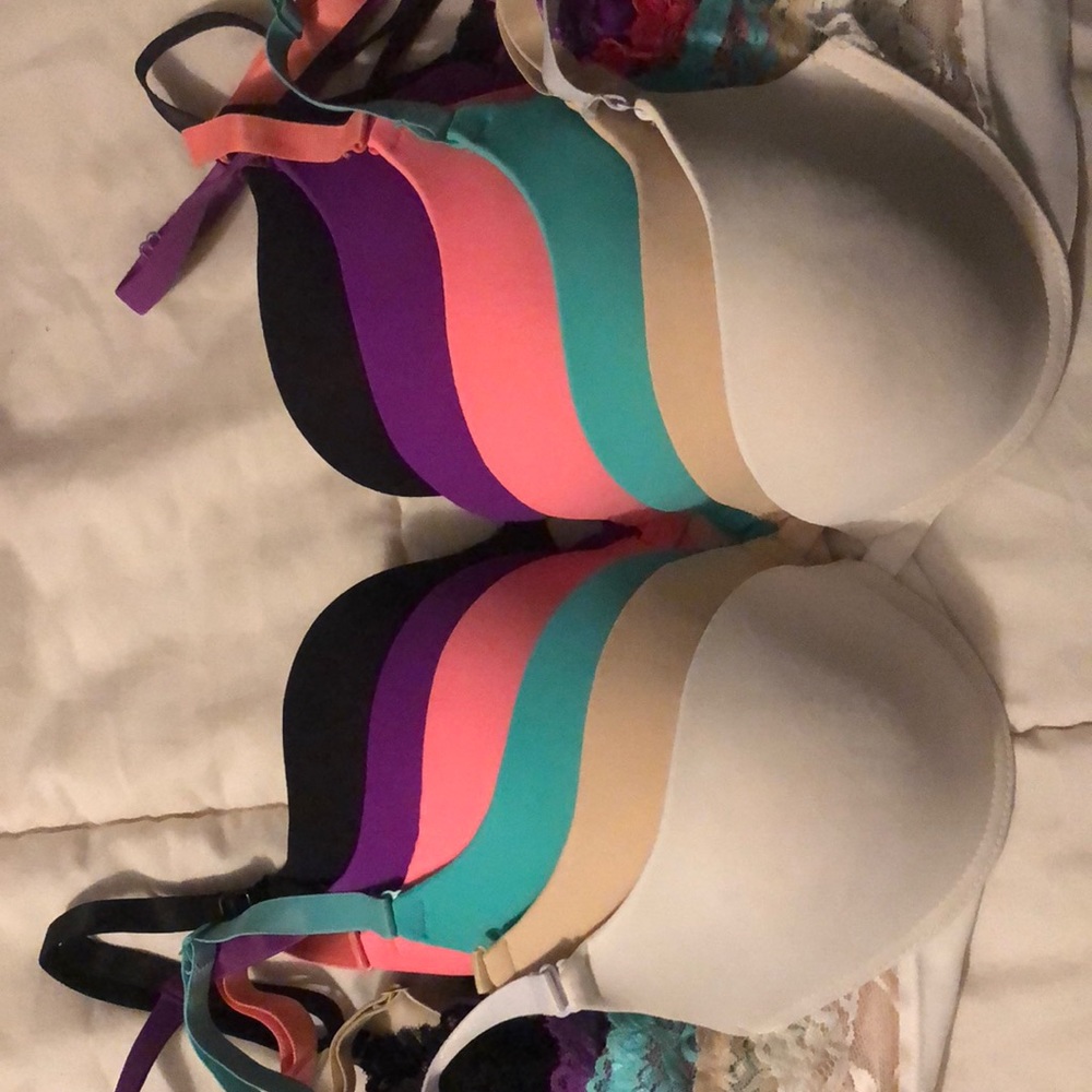 Donmani Intimates 34C convertible Demi bras